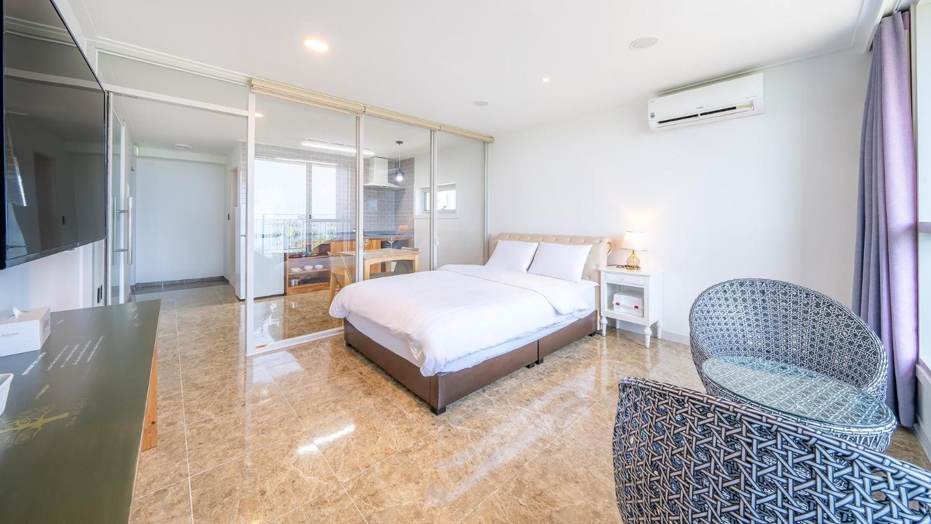 Sokcho Ocean View Pension Стая снимка