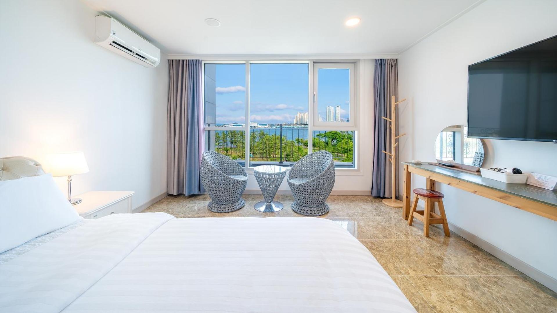 Sokcho Ocean View Pension Стая снимка