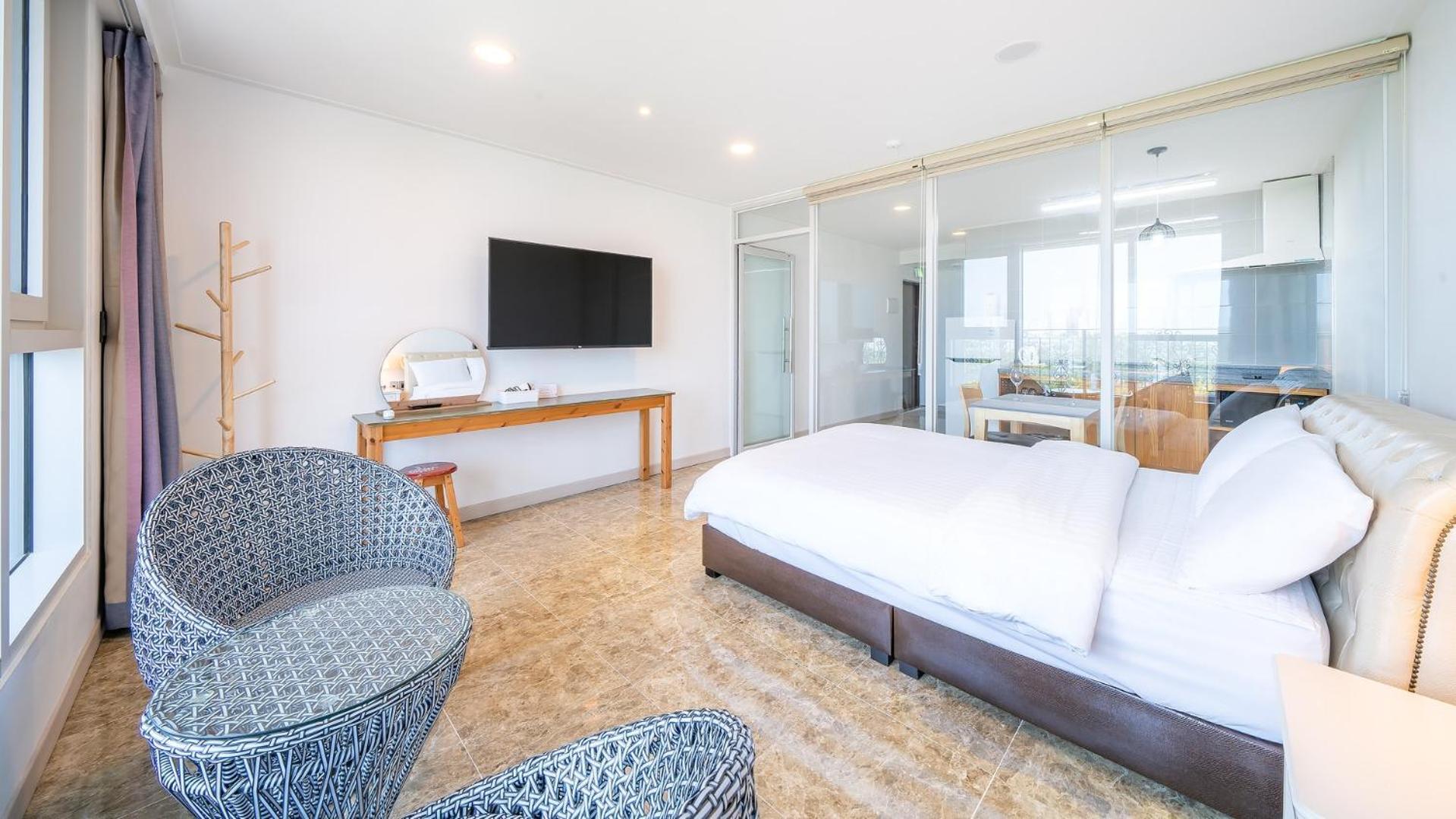 Sokcho Ocean View Pension Стая снимка